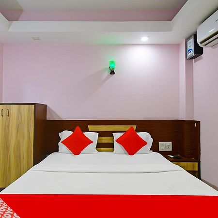 Oyo Flagship Hotel Sea Garden Puri Esterno foto