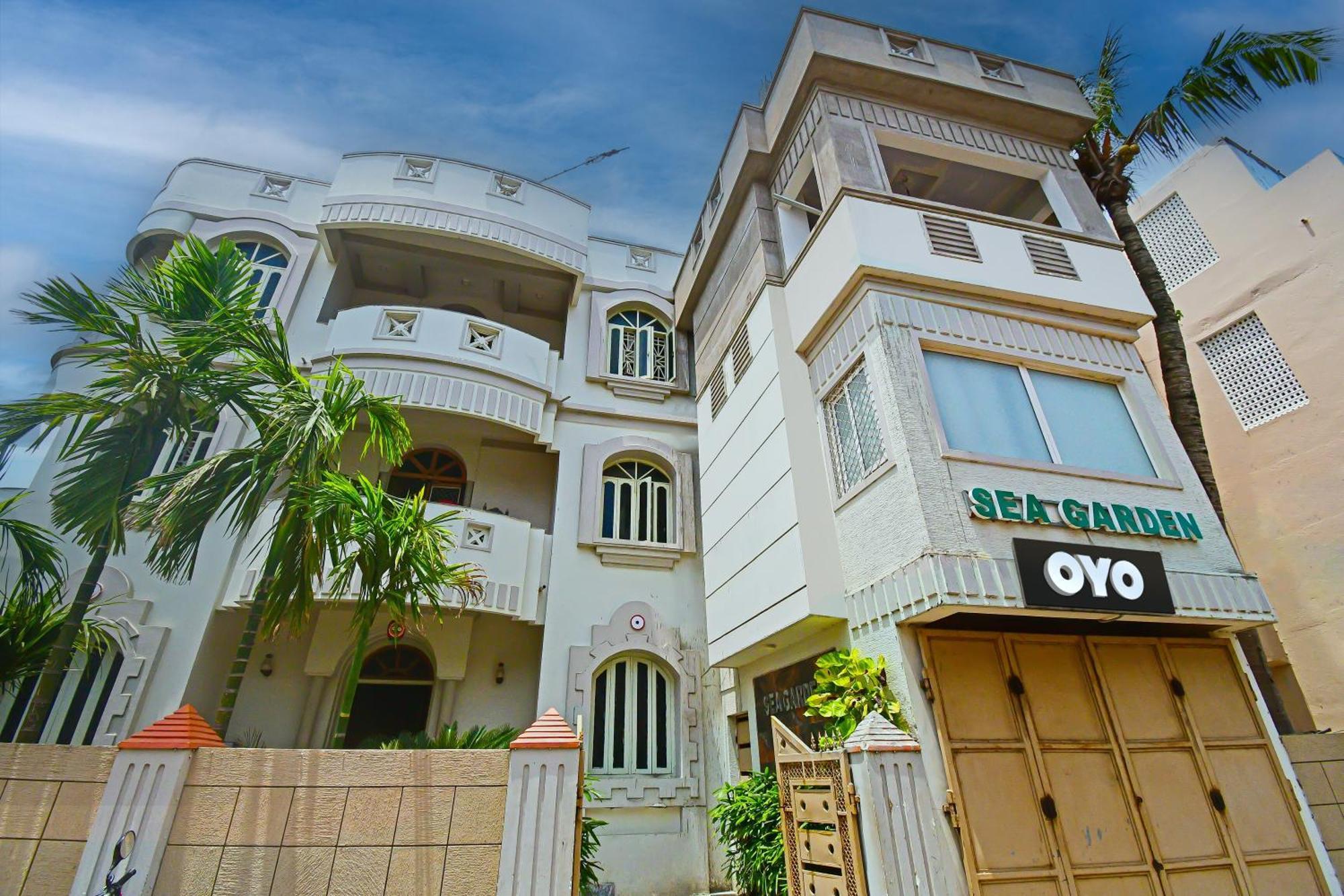 Oyo Flagship Hotel Sea Garden Puri Esterno foto